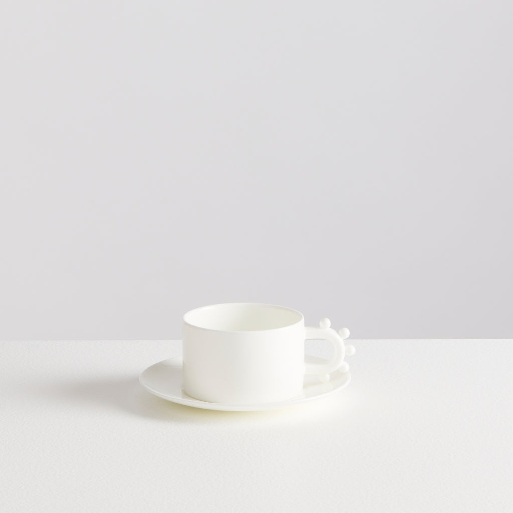 Tasse et soucoupe Pomponette en porcelaine – blanc — Joruniq